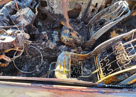 2011 Nissan Versa 1.8 S z USA, uszkodzony, nr VIN 3N1BC1AP2BL425570